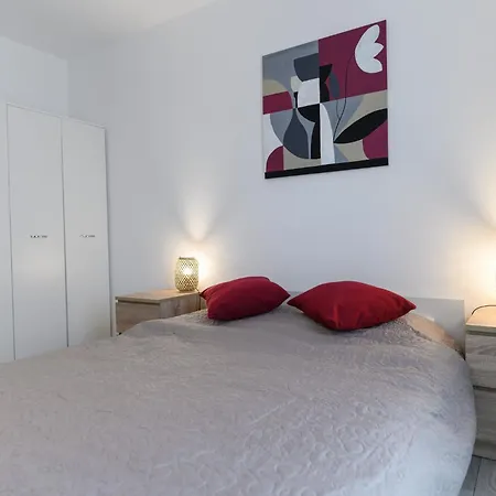 Daire Lovely House By Mary Supercentral And Parking *