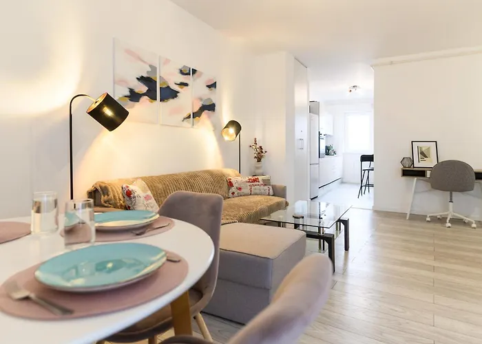 Daire Lovely House By Mary Supercentral And Parking *