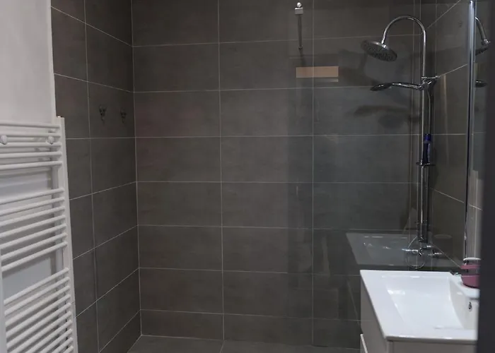 Lovely House By Mary Supercentral And Parking Apartament