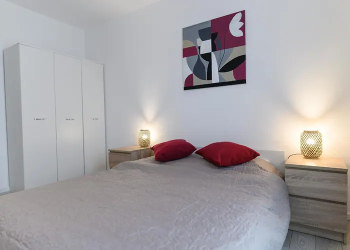 Apartament Lovely House By Mary Supercentral And Parking *