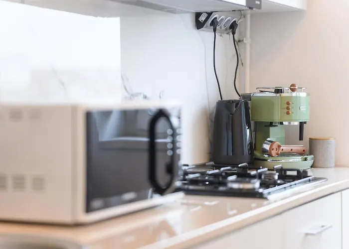 Lovely House By Mary Supercentral And Parking Daire Kaloşvar